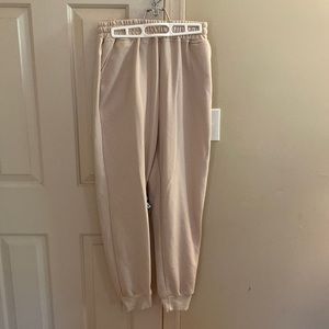 Medium sweatpants